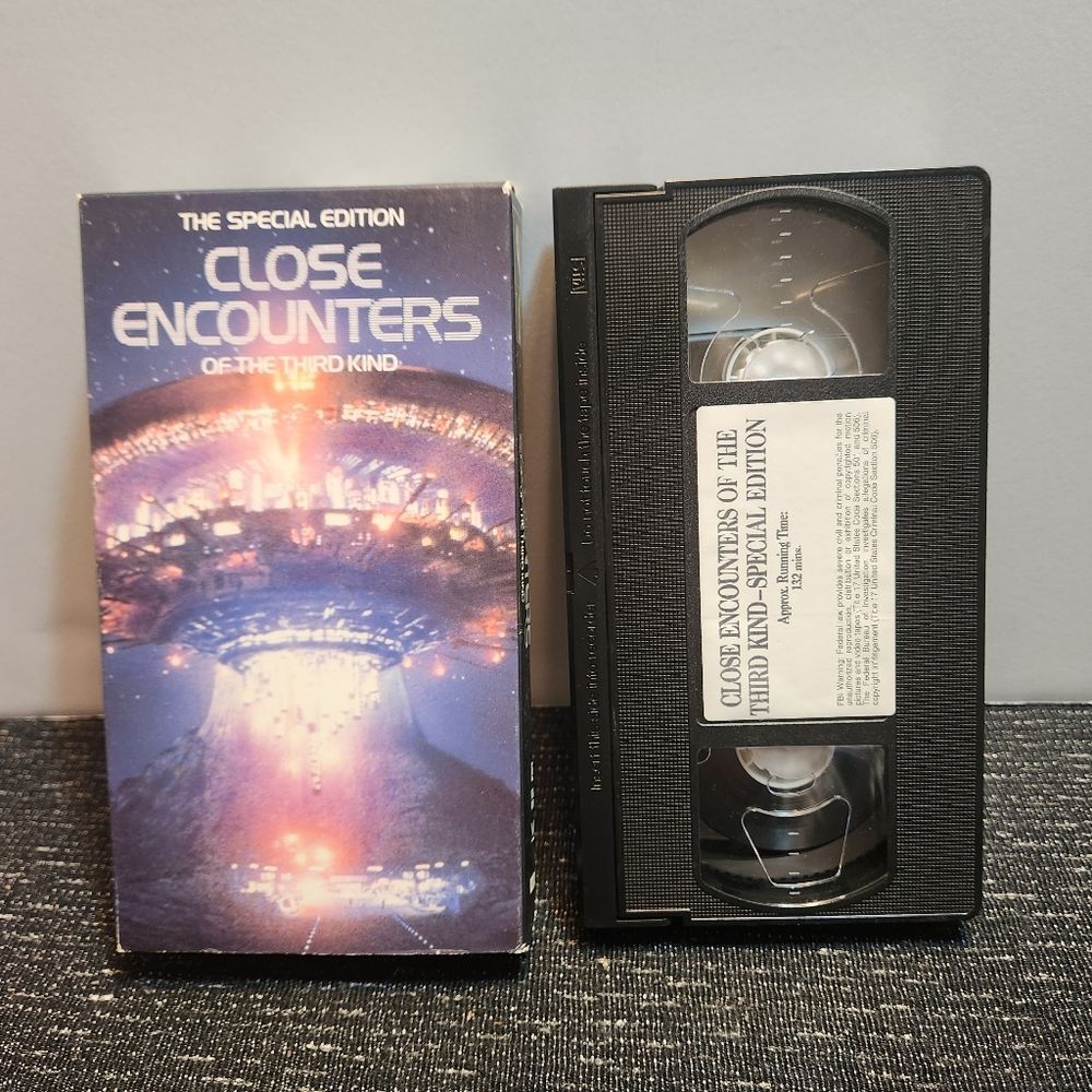 🖤 Close Encounters of the Third Kind VHS Tape